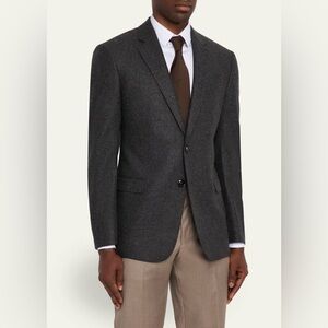 GIORGIO ARMANI
Men's Wool and Cashmere Soft Sport Coat